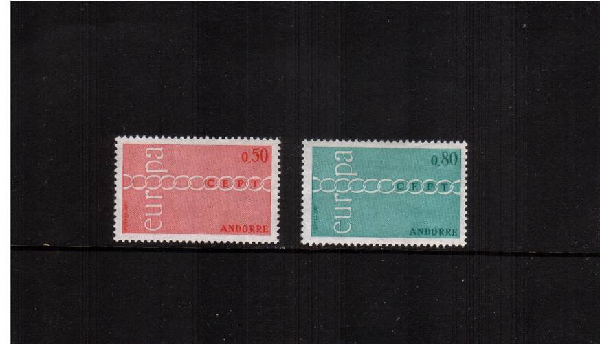 EUROPA - ''Chain''<br/>
A superb unmounted mint set of two  
<br/>SG Cat 33.50