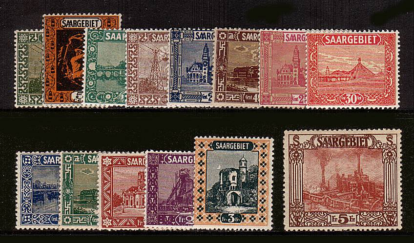 The Pictorials set of fourteen good mounted mint<br/>SG Cat �0